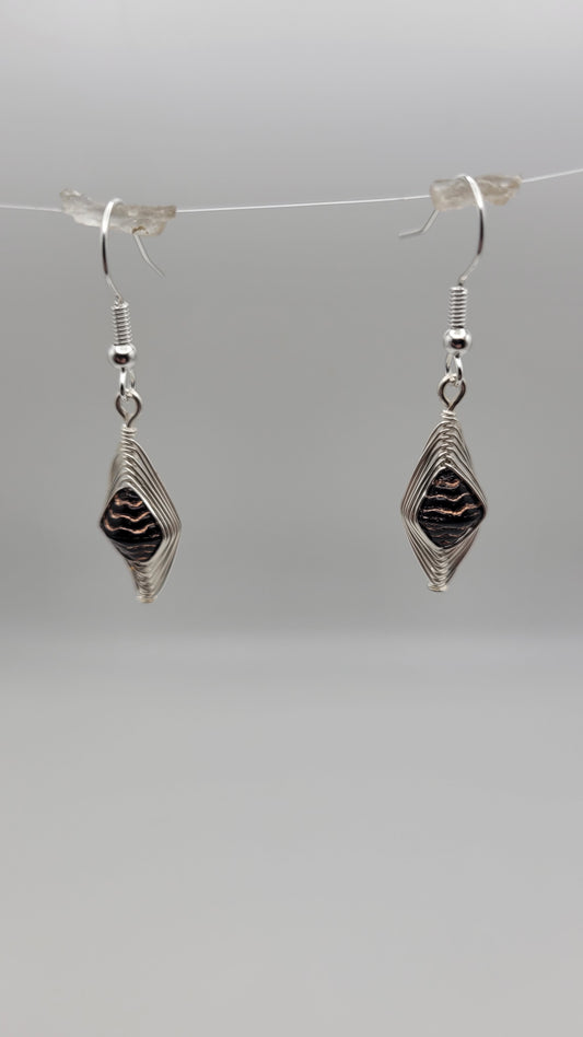 Single-Tier WireWrap Herringbone with Antique style Rondell Czech Glass earrings