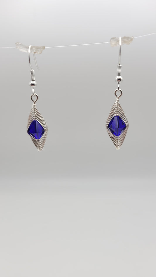 Single-Tier WireWrap Herringbone with Superior Crystals (Czech Crystal) earrings